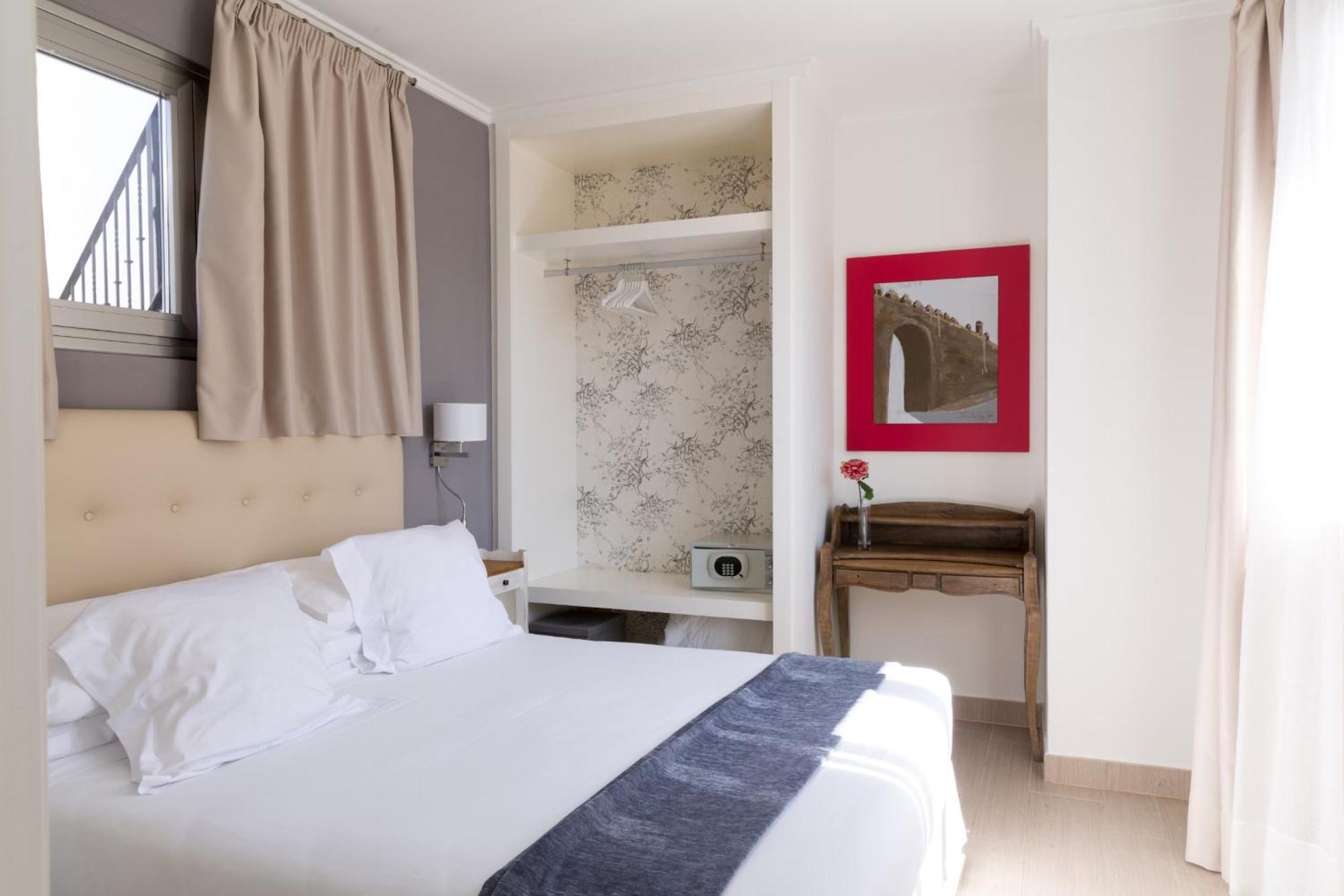 Welldone Cathedral Suites Sevilla Zimmer foto