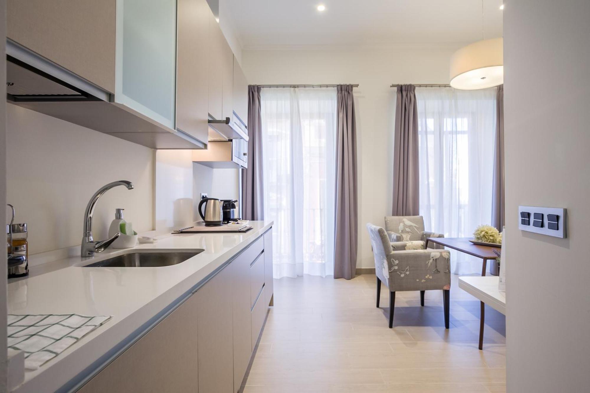 Welldone Cathedral Suites Sevilla Zimmer foto