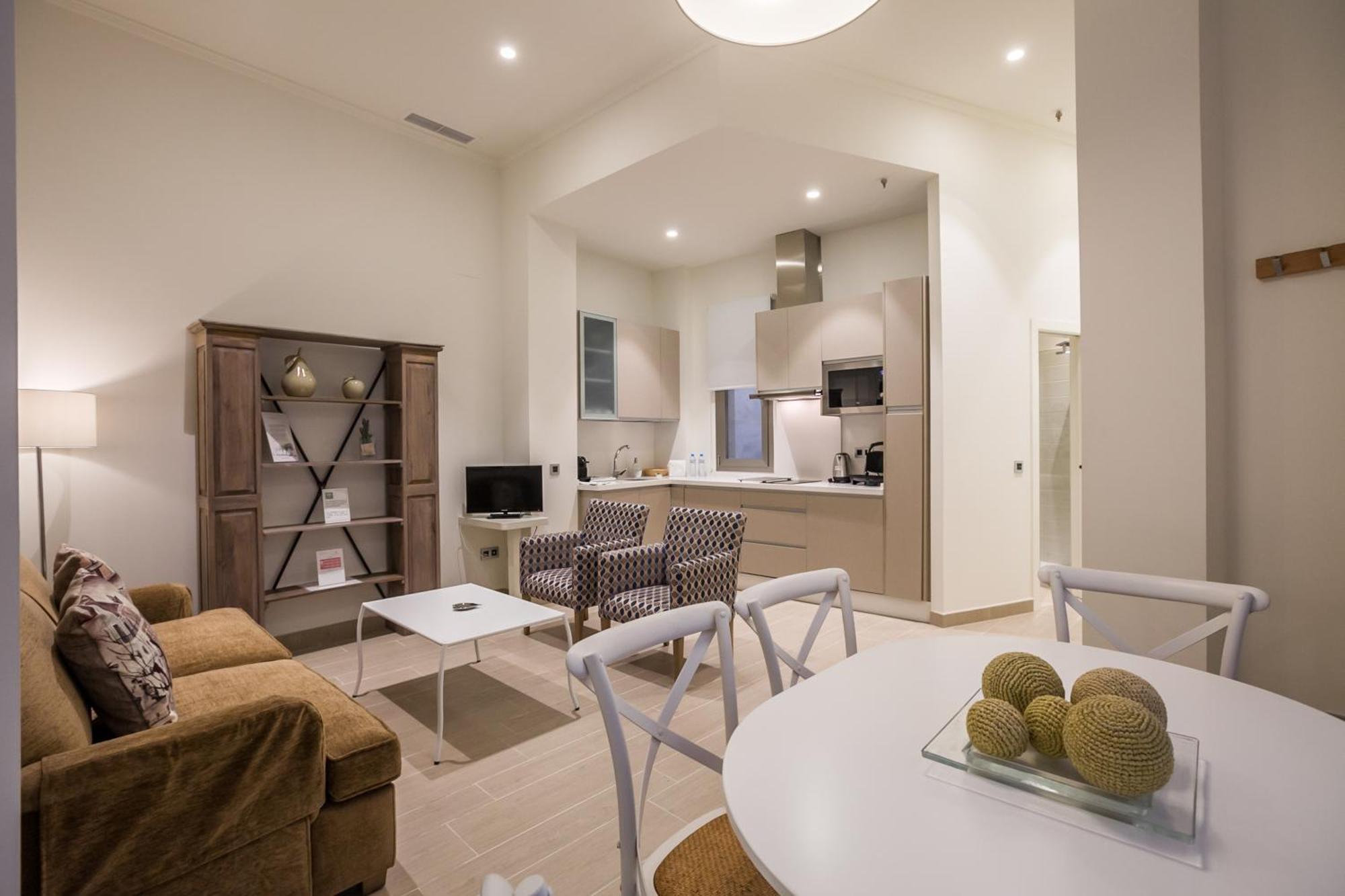 Welldone Cathedral Suites Sevilla Zimmer foto