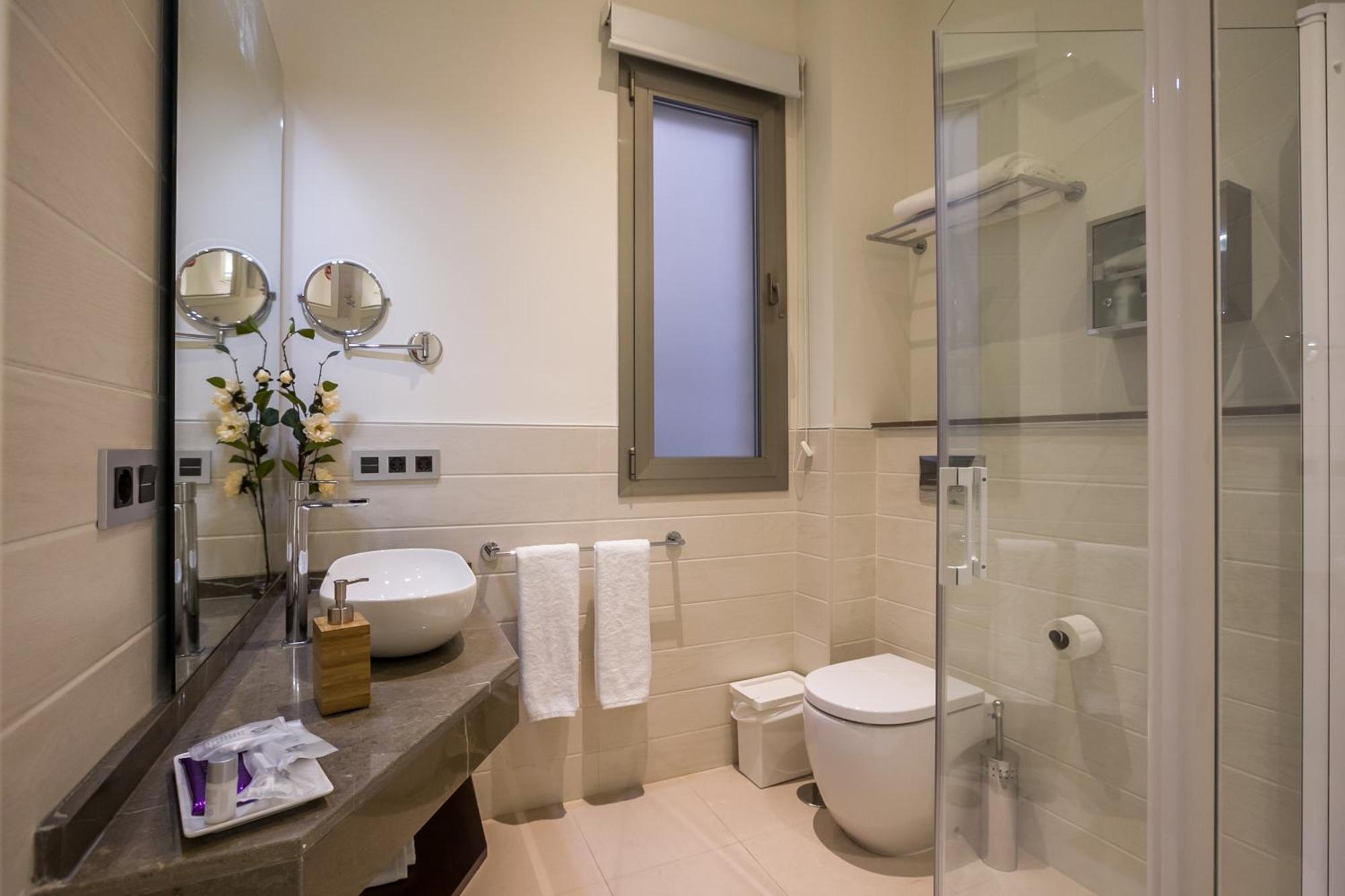 Welldone Cathedral Suites Sevilla Zimmer foto